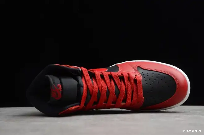 Varsity BQ4422-600 Air Jordan Red High 85 1 0414